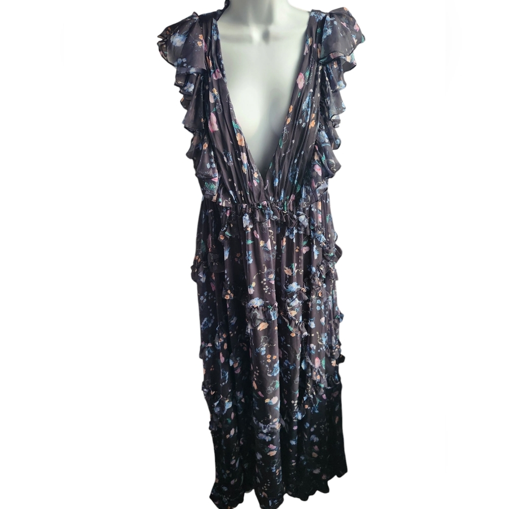 Mac Duggal Ieena Black Ruffled Floral Print Cap Sleeve Gown Size 10